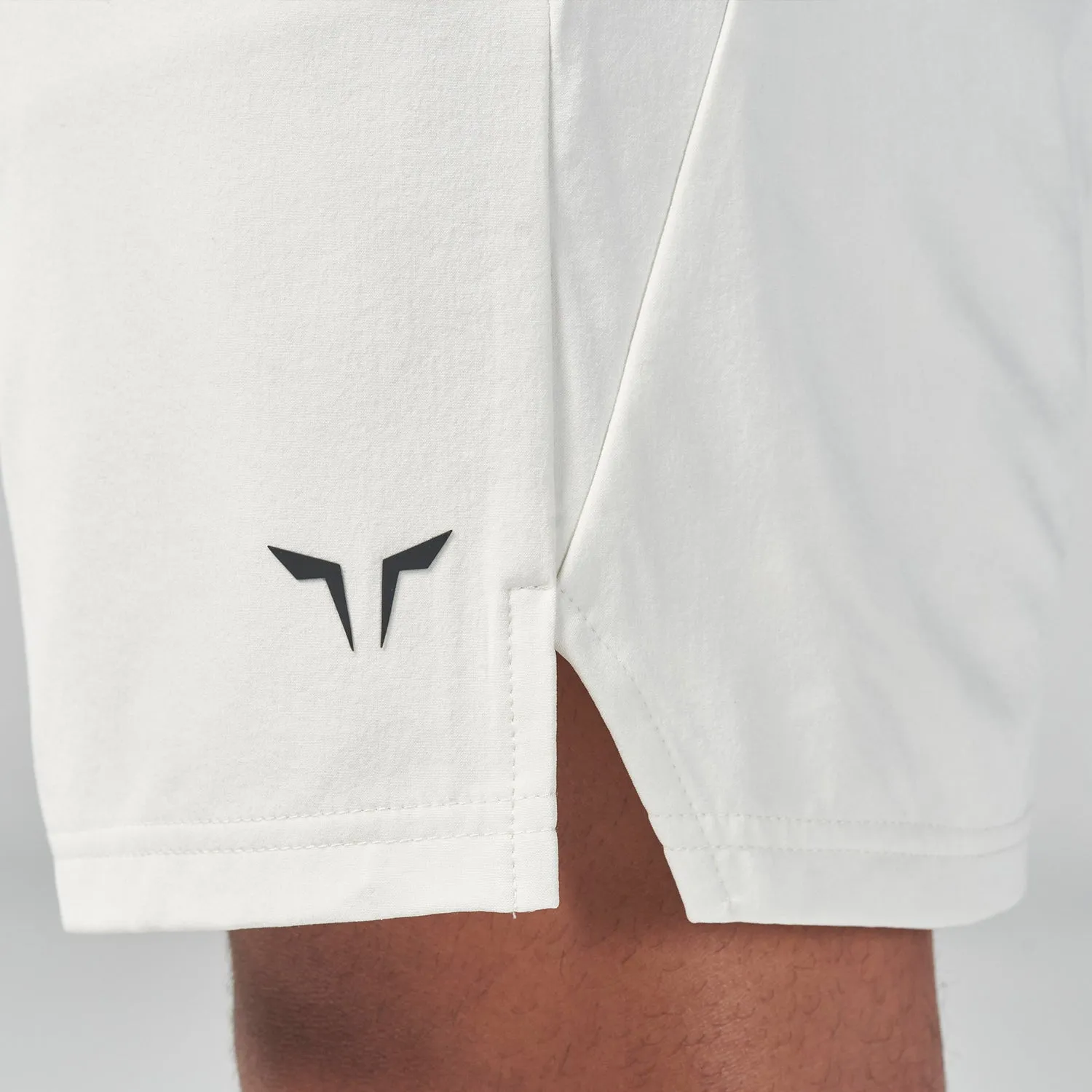 Essential 7 Inch Shorts - Pearl White